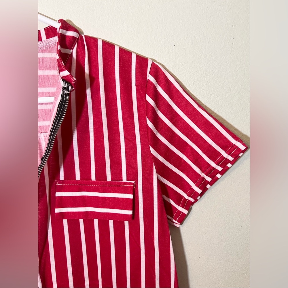 Like NEW: Simplefun Red and White Short Sleeve Zipper Top! Size Medium. - Picture 4 of 10